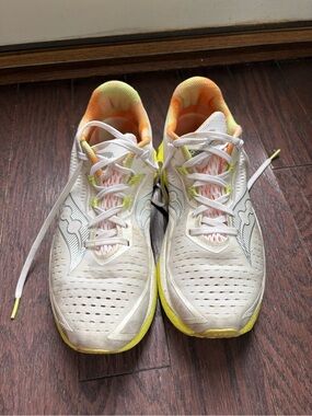 Saucony endorphin speed 4